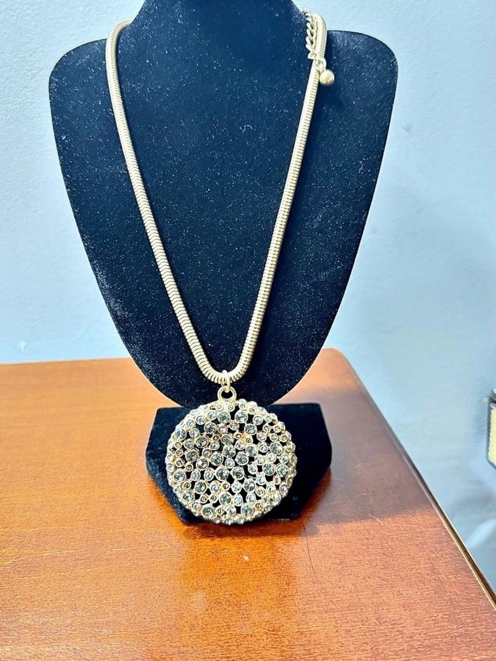 Silver-Tone Statement Pendant Necklace Like New